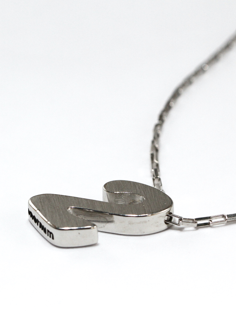 2 Grande Basic & Cadena de plata